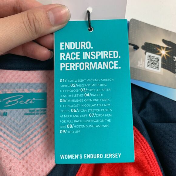 Yeti Beti Jersey Shirt Womens M Medium 3/4 Sleeves Raglan Sunblock Cycling Top - Picture 12 of 16